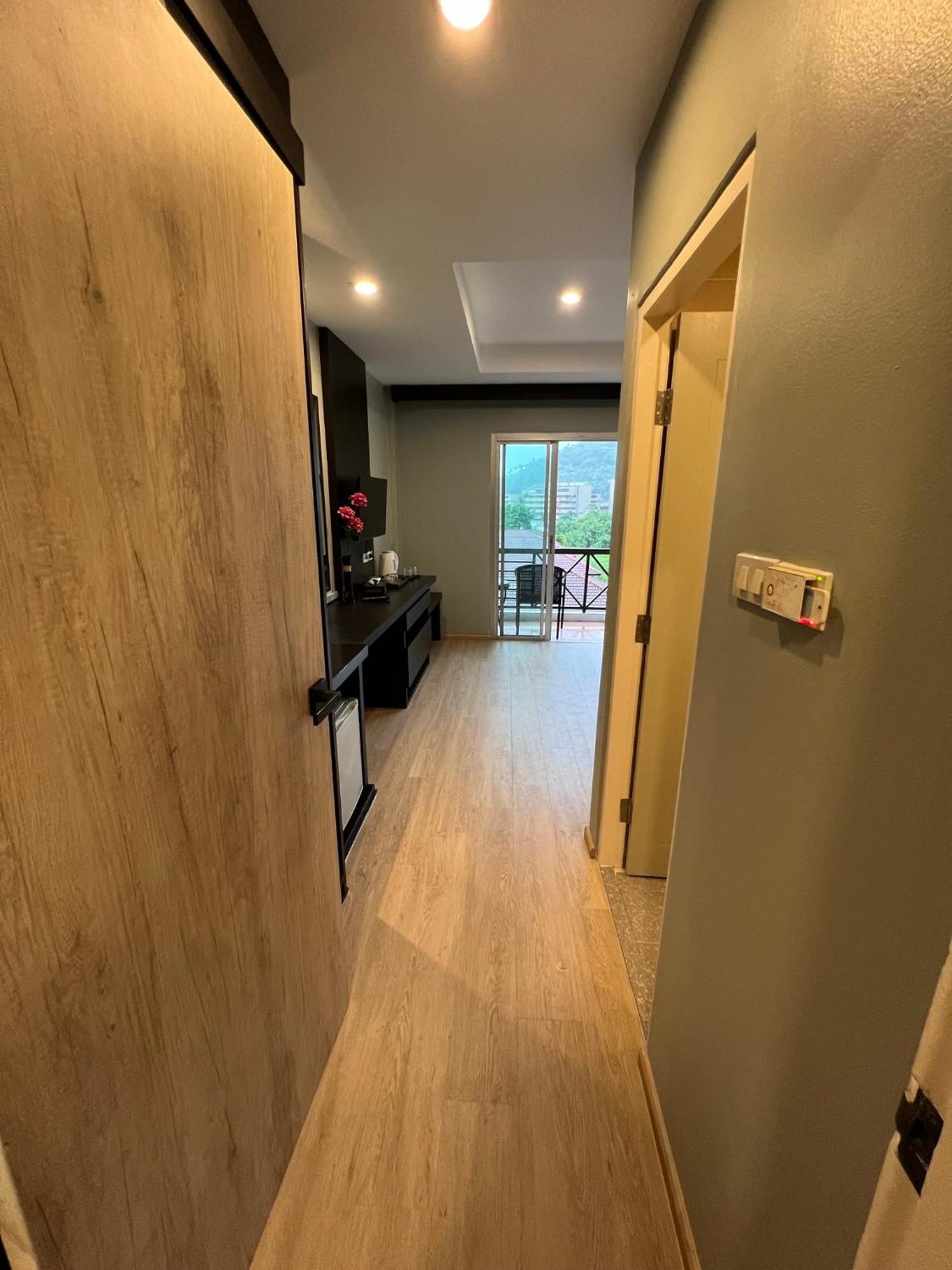 Aloha Residence Pantai Kata Luaran gambar