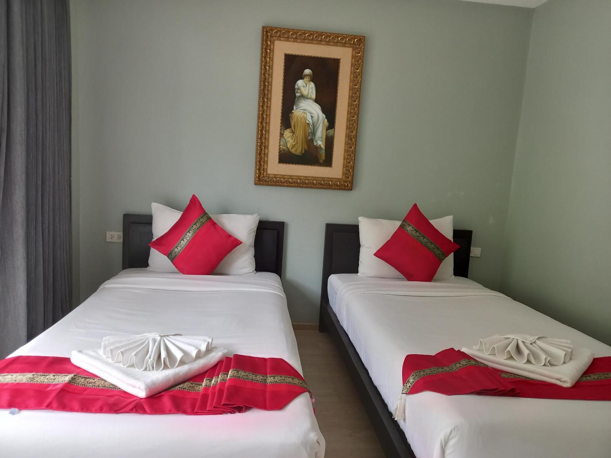 Aloha Residence Pantai Kata Bilik gambar