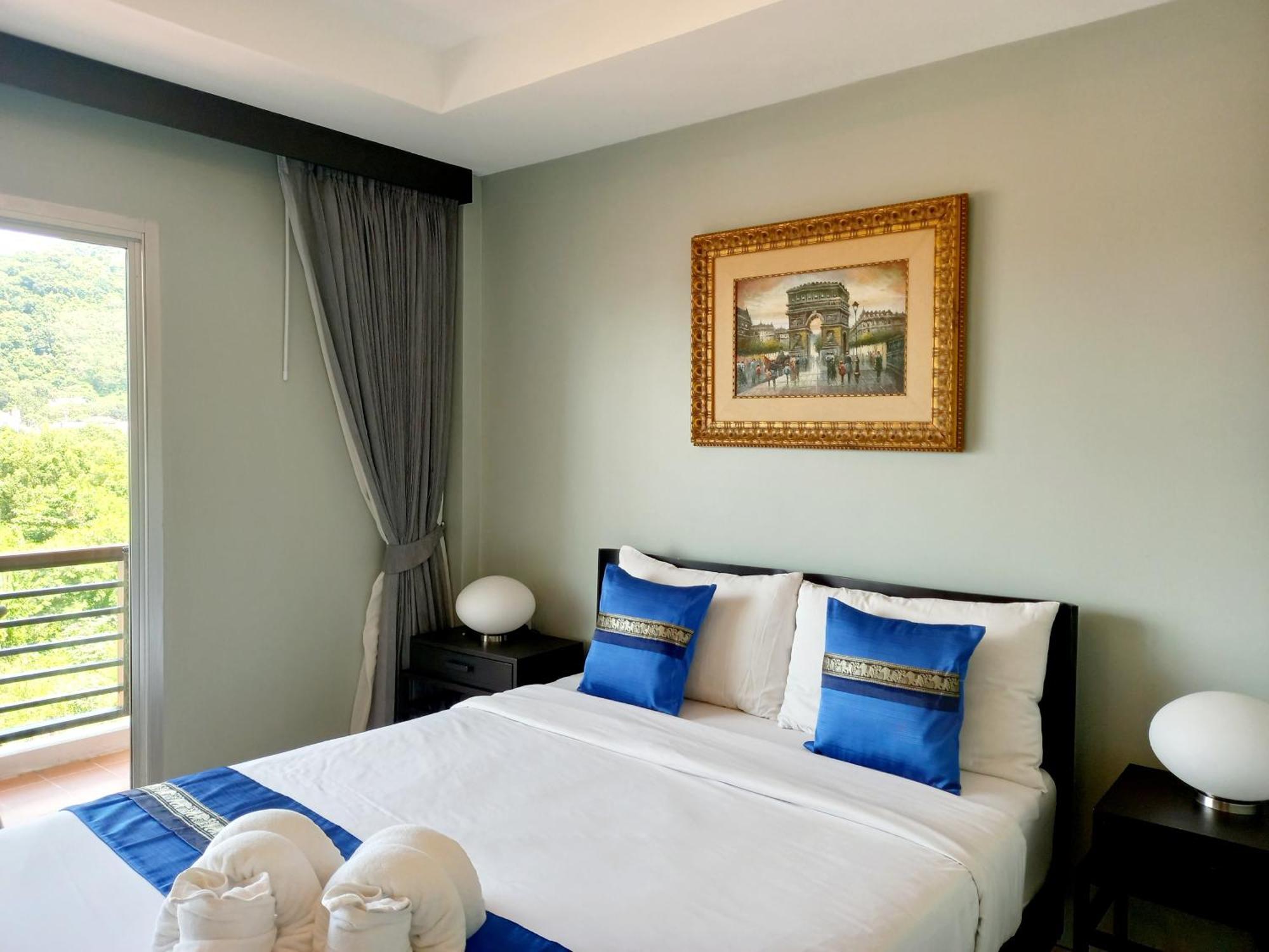 Aloha Residence Pantai Kata Bilik gambar