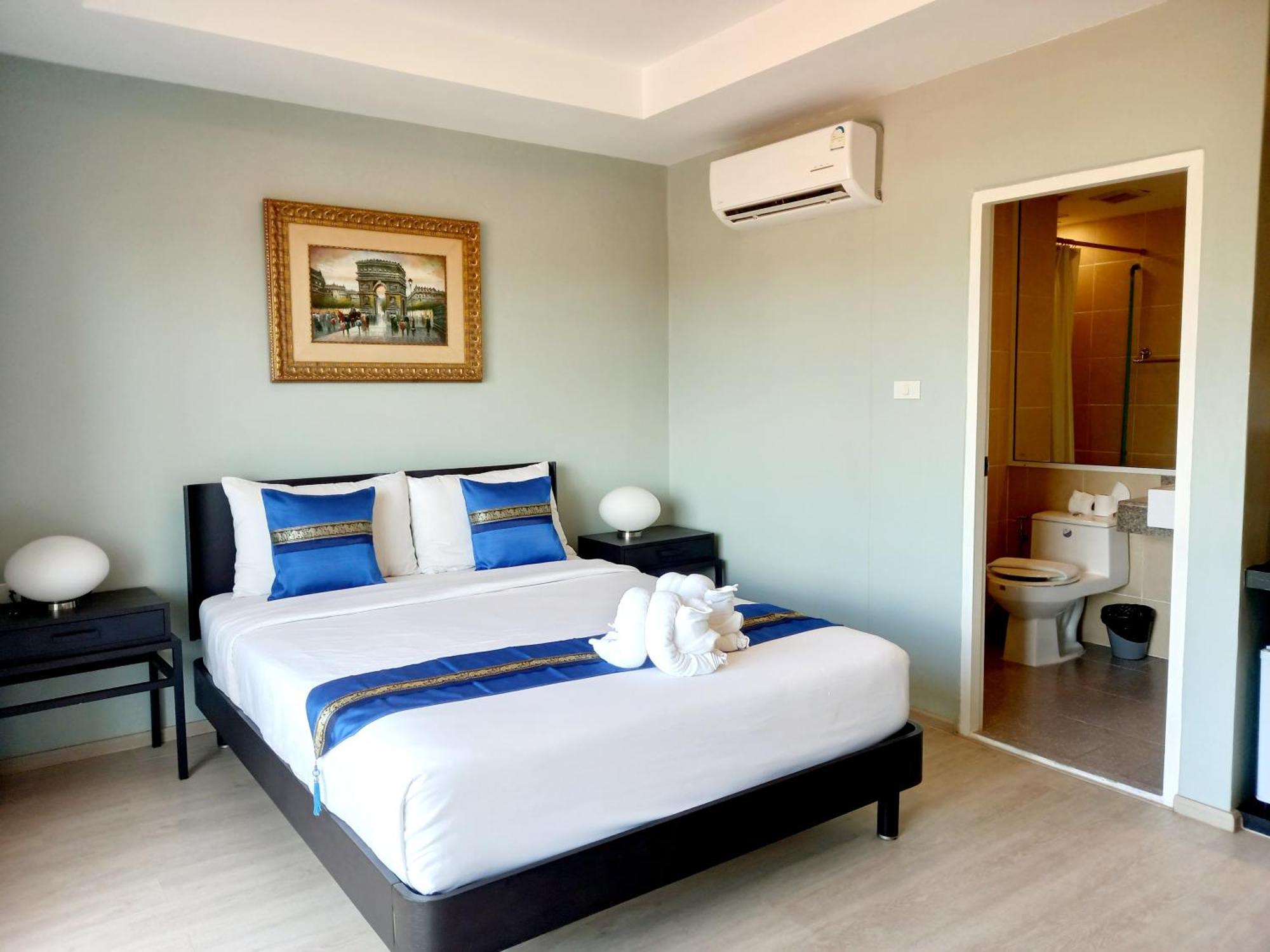 Aloha Residence Pantai Kata Bilik gambar