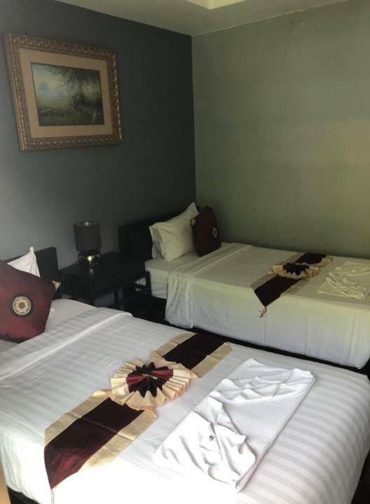 Aloha Residence Pantai Kata Luaran gambar